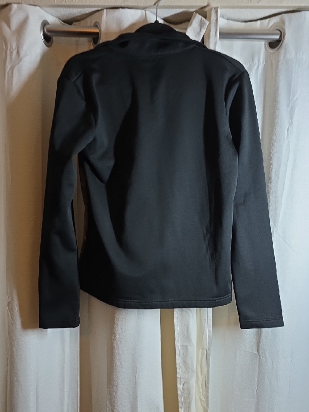 Browning Black Pullover with Mossy Oak Camo Panels Womens - Picture 4 of 4